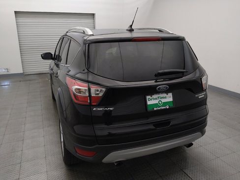 Used 2018 Ford Escape Titanium FWD image 6