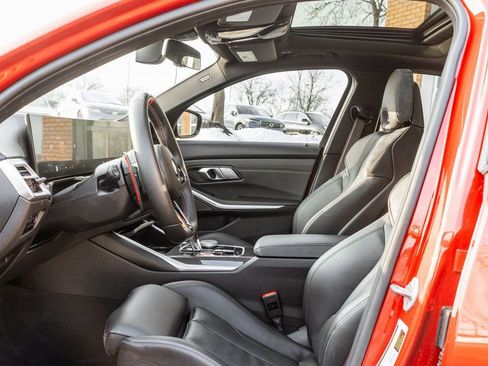 Used 2025 BMW M3 Competition w/ Premium Package image 32