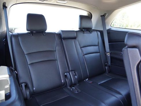 Used 2019 Honda Pilot EX-L image 79