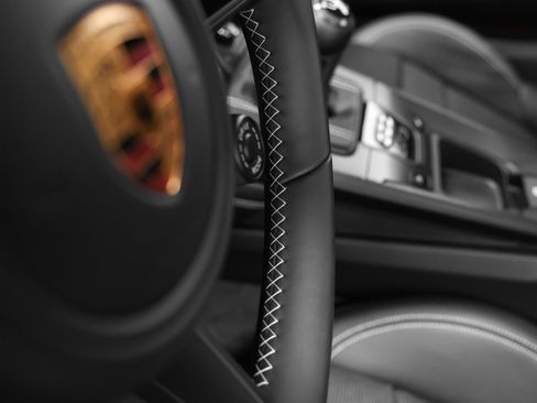 Certified 2022 Porsche 911 GT3 RWD image 48