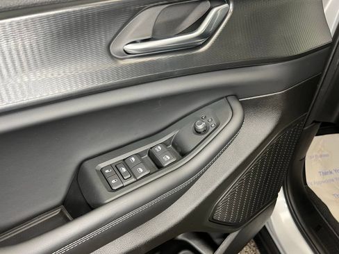 New 2025 Jeep Grand Cherokee Laredo X AWD/4WD image 15