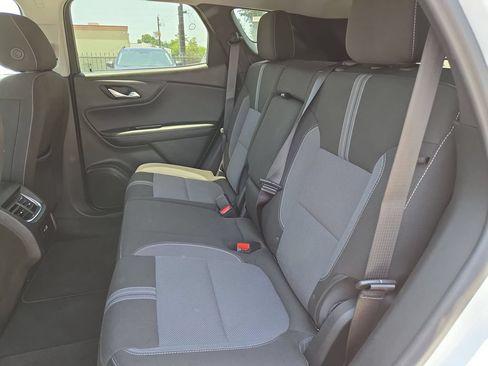 Used 2025 Chevrolet Blazer LT FWD image 27