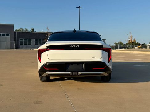 Used 2025 Kia K4 FWD image 5