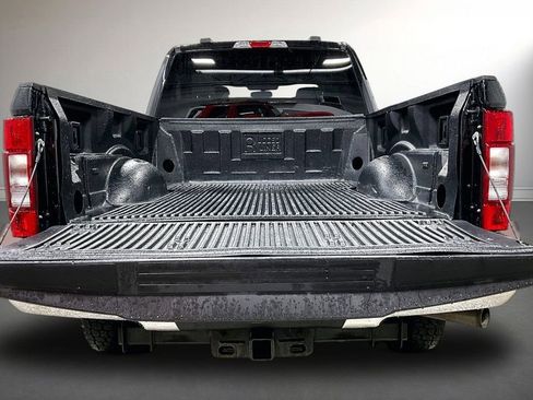 Used 2022 Ford F250 XLT image 7