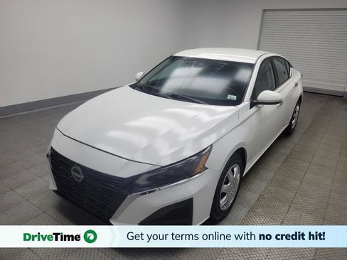 Used 2023 Nissan Altima 2.5 S image 1