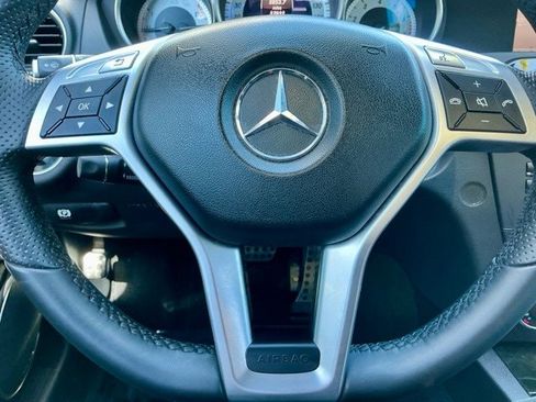 Used 2014 Mercedes-Benz C 350 Sport image 22