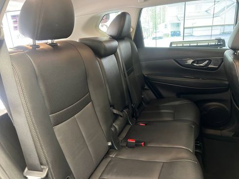 Used 2020 Nissan Rogue SL AWD/4WD image 43