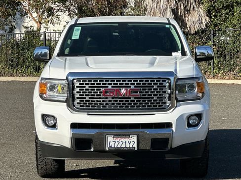 Used 2020 GMC Canyon Denali RWD image 8