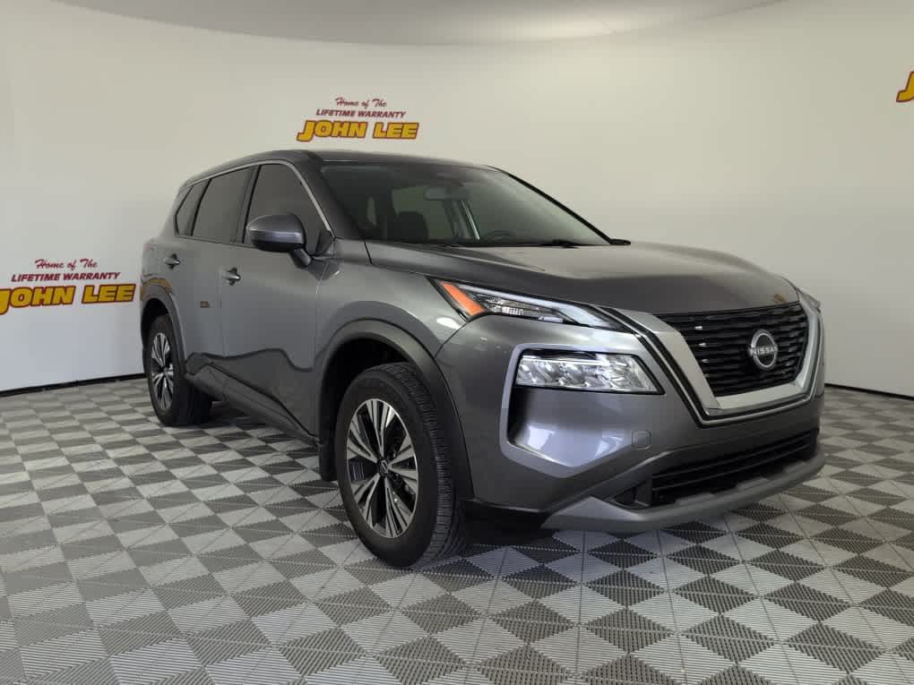 Used 2023 Nissan Rogue SV FWD image 8