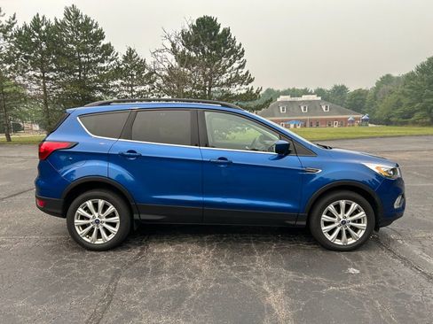 Used 2019 Ford Escape SEL AWD/4WD image 5