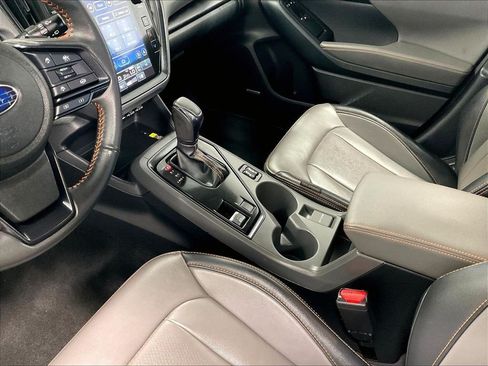 Used 2024 Subaru Crosstrek 2.5i Limited AWD/4WD image 21