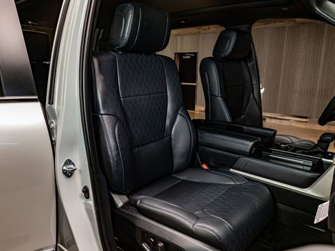 Used 2026 Toyota Tundra Limited image 28