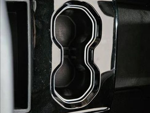 Used 2021 Jeep Grand Cherokee L Summit image 17