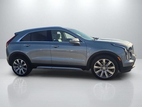 Used 2023 Cadillac XT4 Premium Luxury w/ Enhanced Visibility Package FWD image 4
