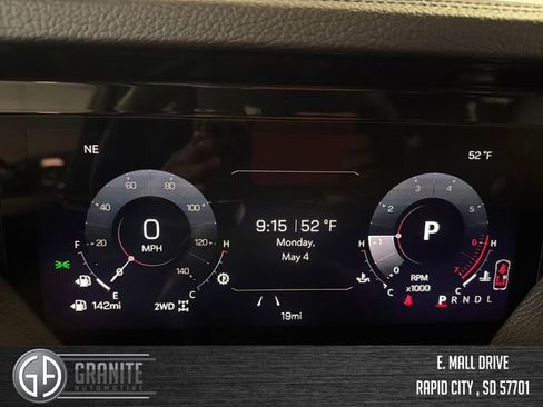 New 2026 GMC Yukon XL Denali w/ Advanced Technology Package AWD/4WD image 15