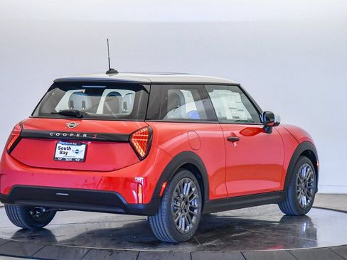 New 2026 MINI Cooper S FWD image 5