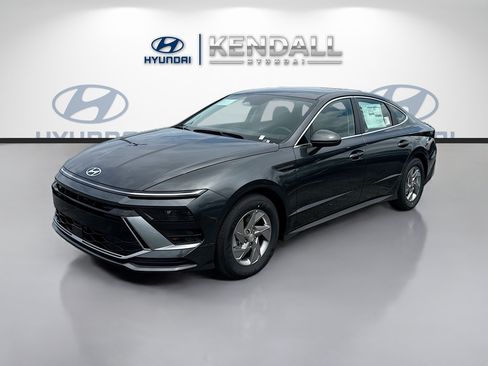 New 2026 Hyundai Sonata SE FWD image 3