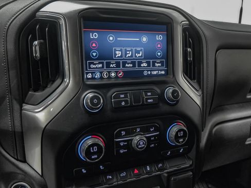 Used 2022 Chevrolet Silverado 2500 LT w/ Convenience Package AWD/4WD image 24