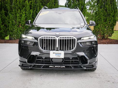Used 2025 BMW ALPINA XB7 AWD/4WD image 3