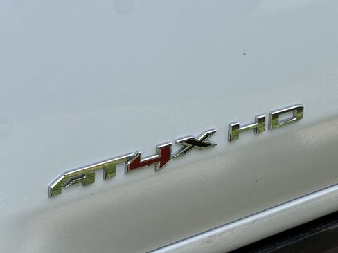 Certified 2025 GMC Sierra 2500 AT4X w/ AT4X AEV Edition AWD/4WD image 33