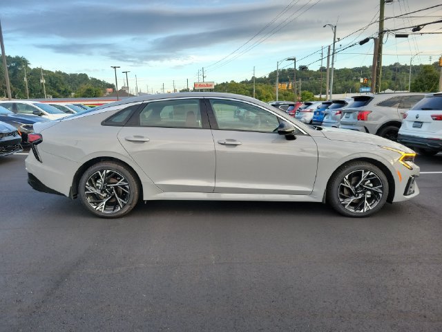New 2026 Kia K5 GT-Line w/ GT-Line Red Interior Package FWD image 4