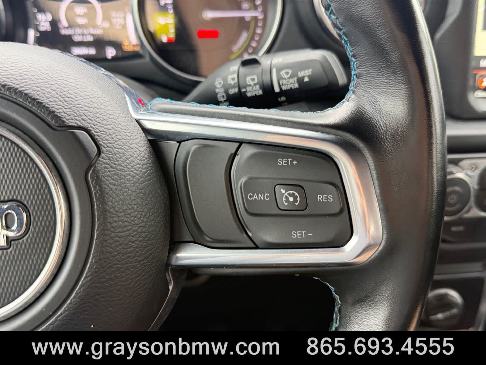 Used 2022 Jeep Wrangler Unlimited Rubicon 4xe w/ Cold Weather Group AWD/4WD image 29