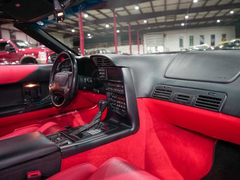 Used 1995 Chevrolet Corvette Coupe image 39