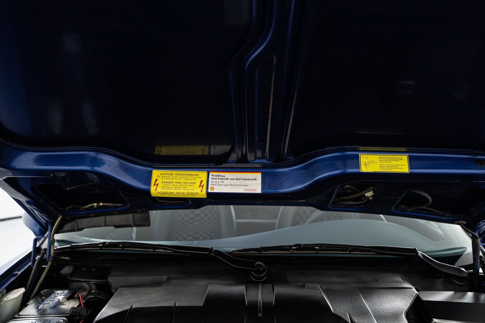 Used 1992 Porsche 968 Cabriolet RWD image 36