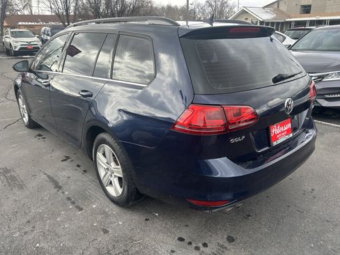 Used 2015 Volkswagen Golf TDI S image 6