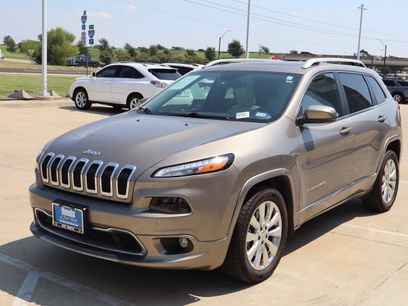 Used 2017 Jeep Cherokee Overland