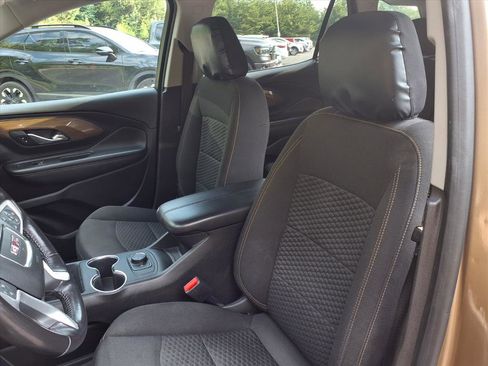 Used 2018 GMC Terrain SLE image 12