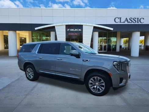 Used 2024 GMC Yukon XL Denali RWD image 2