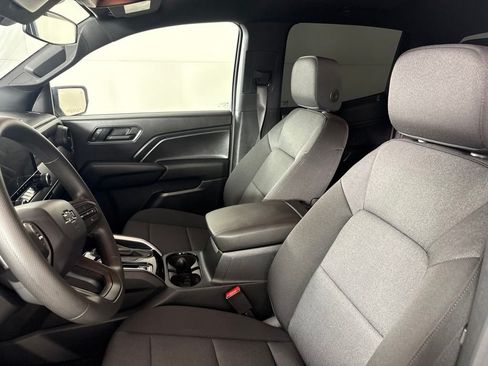 Used 2026 Chevrolet Colorado Trail Boss AWD/4WD image 27