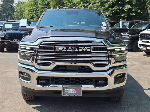 New 2026 RAM 2500 Laramie AWD/4WD image 2