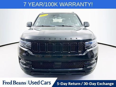 Certified 2023 Jeep Wagoneer Series II AWD/4WD image 2