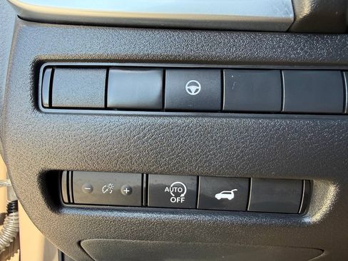 Used 2025 Nissan Rogue SV w/ Rock Creek Premium Package AWD/4WD image 33