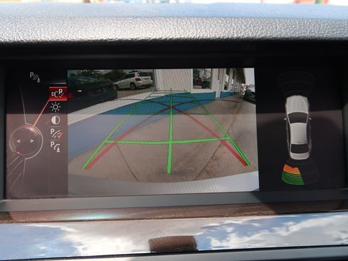 Used 2015 BMW 528i Sedan RWD image 19