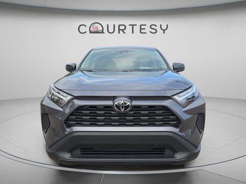 Certified 2025 Toyota RAV4 LE FWD image 8