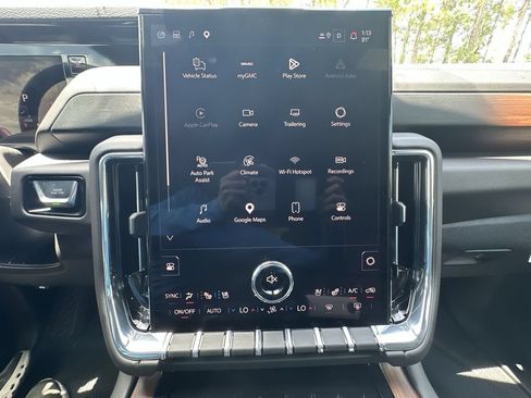 Certified 2026 GMC Yukon Denali w/ Sun & Power Step Package AWD/4WD image 35
