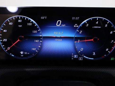 Certified 2022 Mercedes-Benz CLA 250 4MATIC image 22