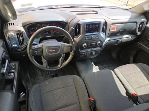 Used 2022 GMC Sierra 2500 Pro w/ Convenience Package AWD/4WD image 2
