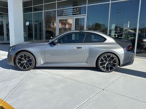 New 2026 BMW M2 image 3