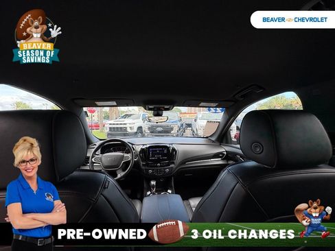 Used 2022 Chevrolet Traverse RS FWD image 15