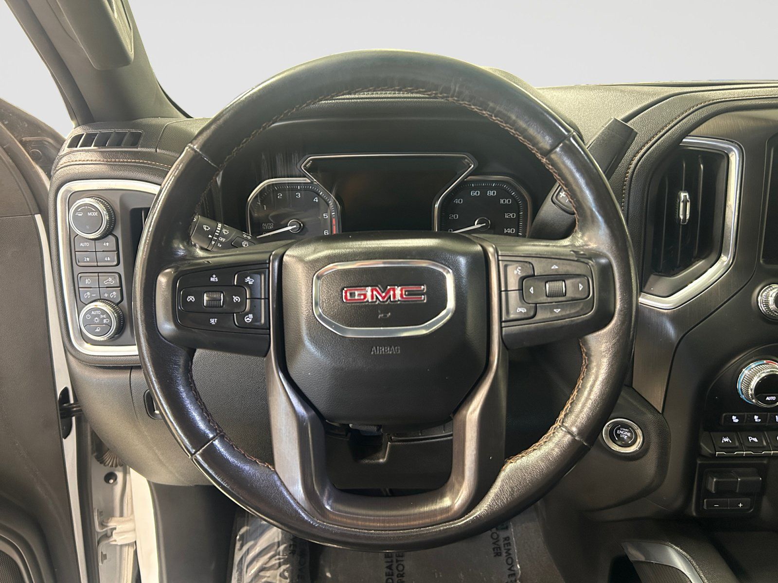 Used 2021 GMC Sierra 1500 AT4 w/ AT4 Value Package AWD/4WD image 13