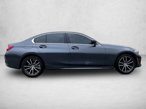 Used 2021 BMW 330i xDrive 330i xDrive w/ Convenience Package image 3