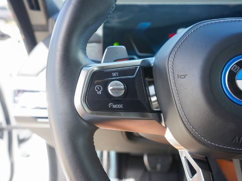 Used 2024 BMW 750e xDrive w/ Executive Package image 13