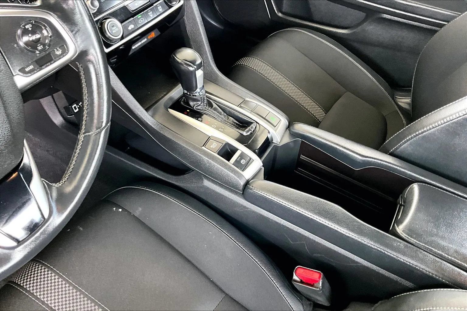 Used 2019 Honda Civic Sport image 15