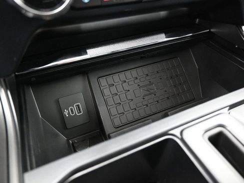 New 2025 Ford F150 Lariat w/ Equipment Group 502A High image 18