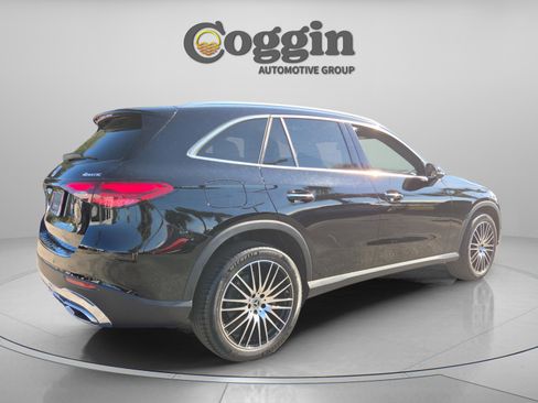 New 2026 Mercedes-Benz GLC 300 4MATIC image 6