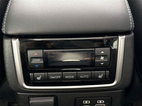 Used 2023 Subaru Ascent Touring AWD/4WD image 38